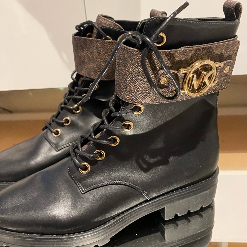 Mk Boots - image 2